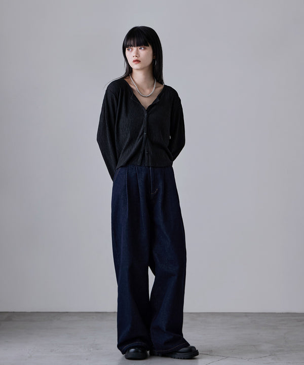 {"color":"\u30d6\u30e9\u30c3\u30af","info":"model\uff1aH163cm size\uff1aM"}