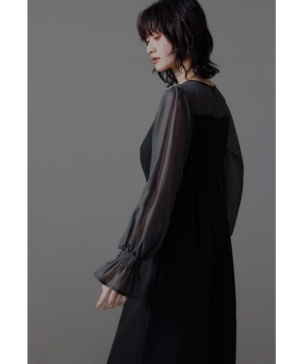 {"color":"\u30b0\u30ec\u30fc\u00d7\u30d6\u30e9\u30c3\u30af","info":"model\uff1aH166cm size\uff1aM"}