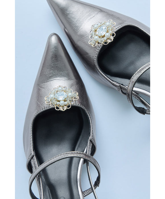 {"color":"\u30b4\u30fc\u30eb\u30c9","info":""}