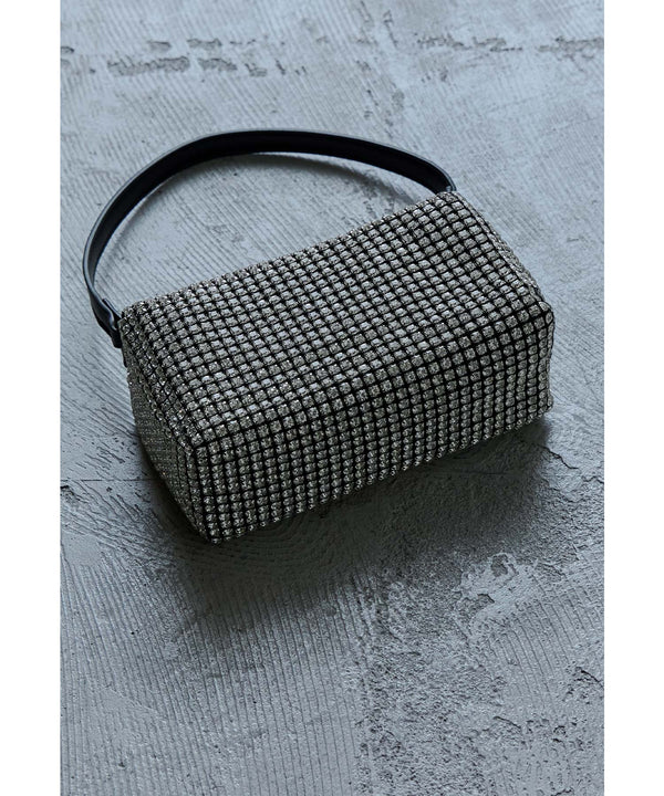 {"color":"","info":""}