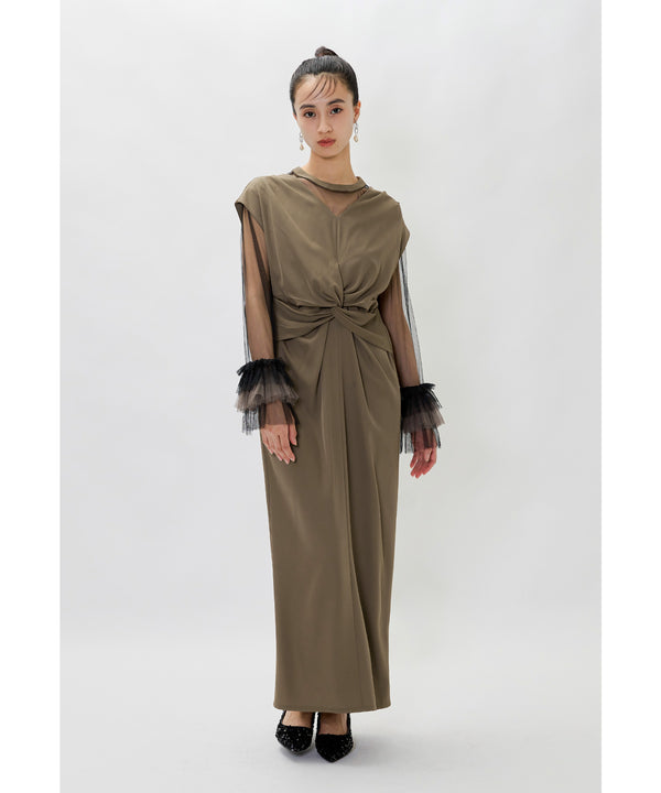 {"color":"\u30d9\u30fc\u30b8\u30e5","info":"model\uff1aH165cm size\uff1aM"}