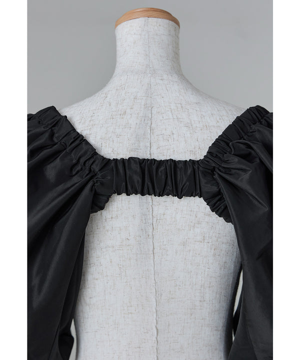 {"color":"","info":""}