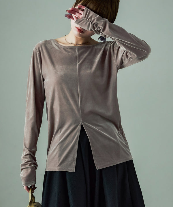 {"color":"\u30b0\u30ec\u30fc\u30b8\u30e5","info":"model\uff1aH158cm size\uff1aM"}