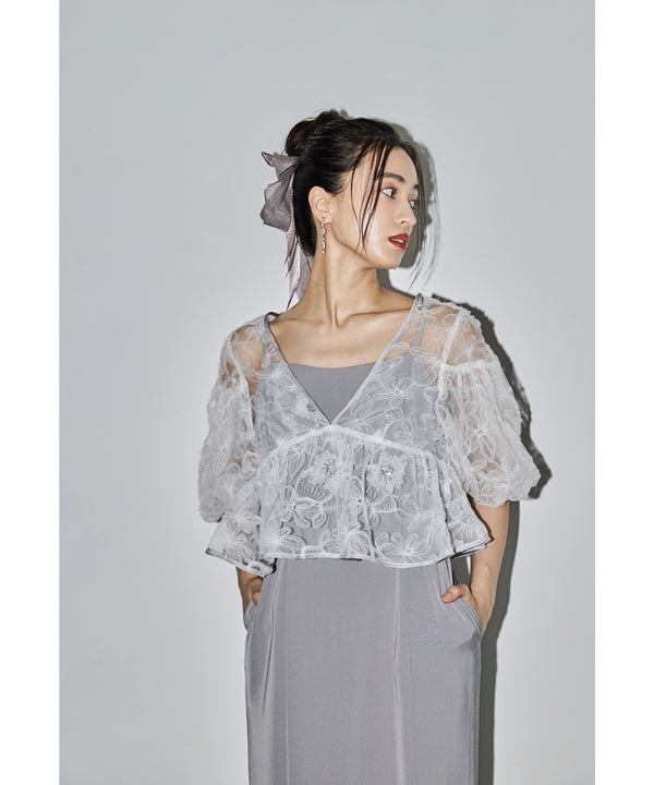 {"color":"\u30b0\u30ec\u30fc","info":"model\uff1aH165cm size\uff1aM"}