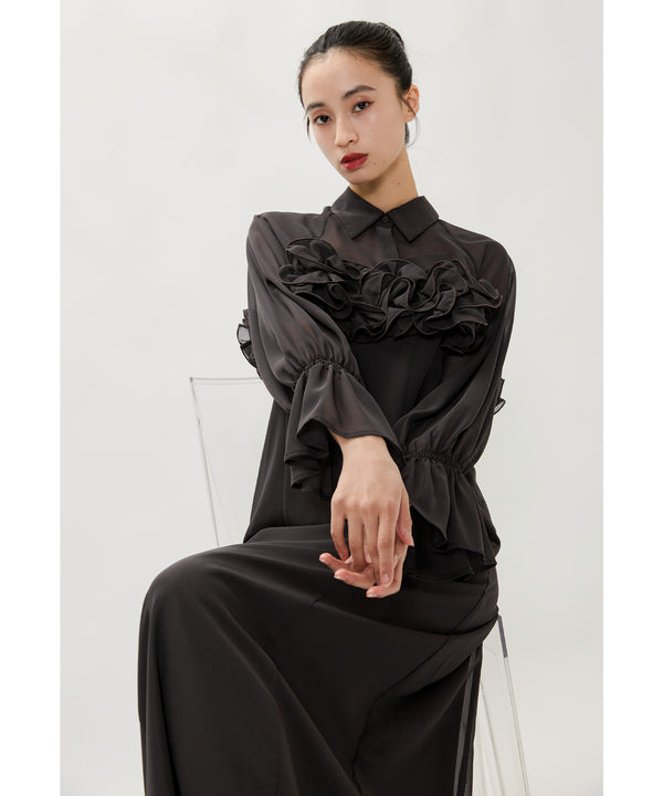 {"color":"\u30d6\u30e9\u30a6\u30f3","info":"model\uff1aH165cm size\uff1aM"}