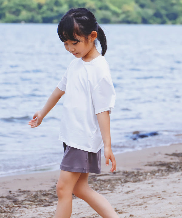 {"color":"\u30aa\u30d5\u30db\u30ef\u30a4\u30c8\u00d7\u30e2\u30ab","info":""}