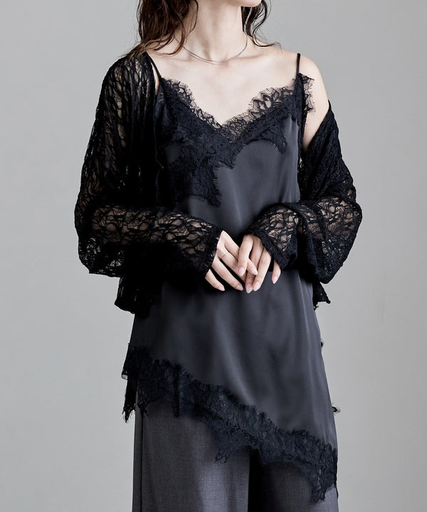 {"color":"\u30d6\u30e9\u30c3\u30af","info":"model\uff1aH166cm size\uff1aF"}
