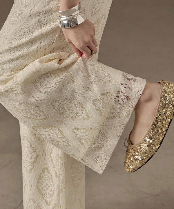 {"color":"\u30a2\u30a4\u30dc\u30ea\u30fc","info":"model\uff1aH158cm size\uff1aM"}