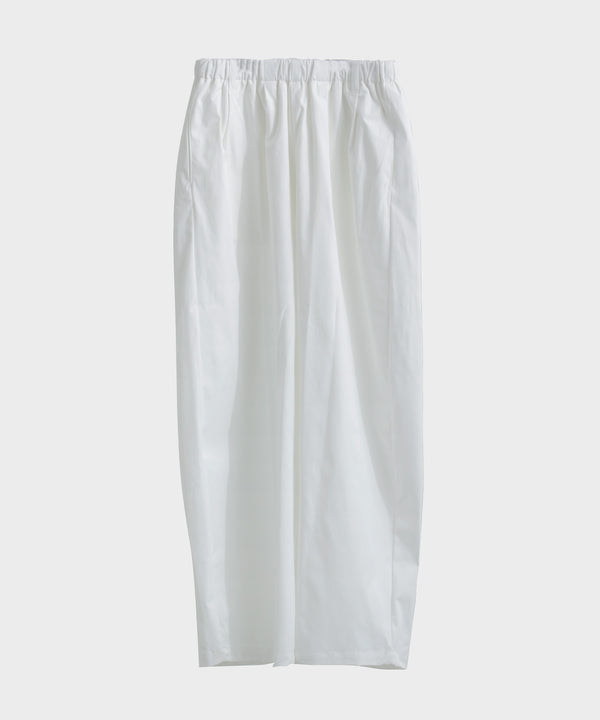 {"color":"\u30aa\u30d5\u30db\u30ef\u30a4\u30c8","info":"model\uff1aH158cm size\uff1aM"}