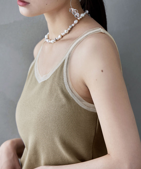 {"color":"\u30b0\u30ec\u30fc\u30b8\u30e5","info":"model\uff1aH160cm size\uff1aM"}