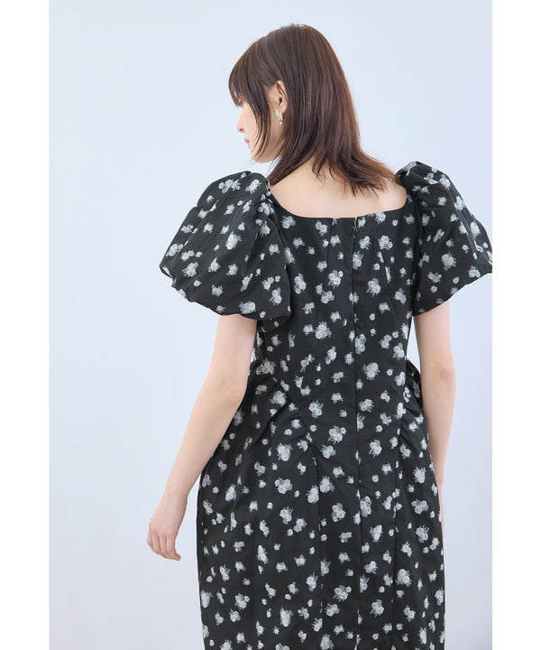 {"color":"\u30d6\u30e9\u30c3\u30af\u00d7\u30b0\u30ec\u30fc","info":"model\uff1aH166cm size\uff1aM(TALL)"}