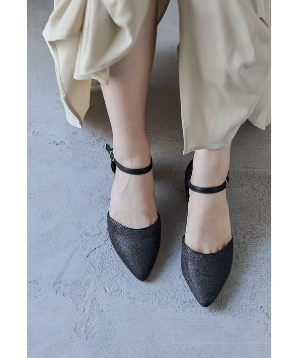 {"color":"\u30d6\u30e9\u30c3\u30af","info":""}