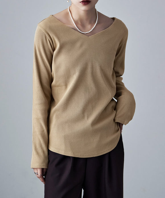 {"color":"\u30d9\u30fc\u30b8\u30e5","info":"model\uff1aH160cm size\uff1aM"}