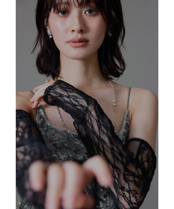 {"color":"\u30d6\u30e9\u30c3\u30af","info":"model\uff1aH166cm size\uff1aF"}