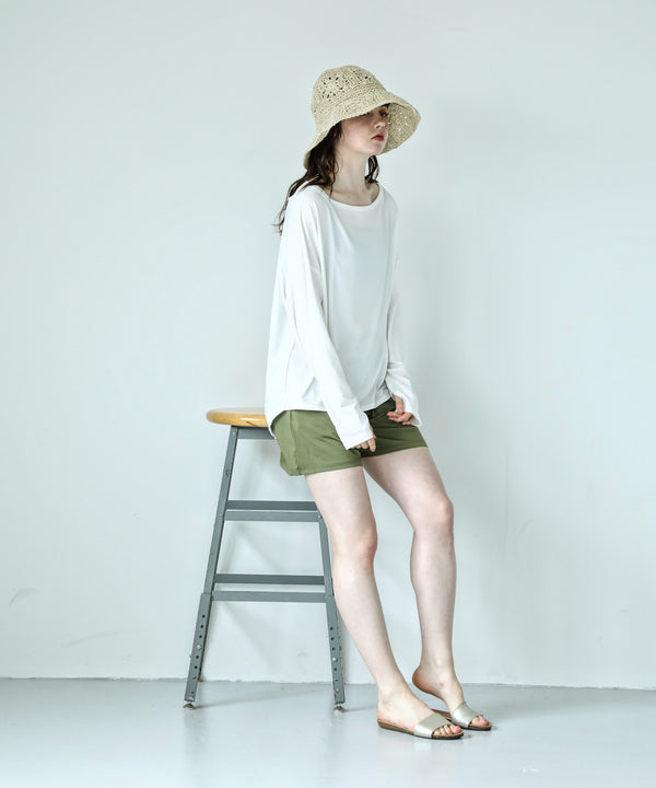 {"color":"\u30aa\u30d5\u30db\u30ef\u30a4\u30c8\u00d7\u30ab\u30fc\u30ad","info":"model\uff1aH166cm size\uff1aM-L"}