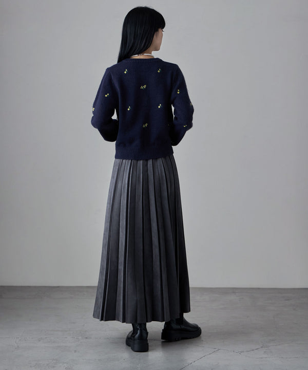 {"color":"\u30cd\u30a4\u30d3\u30fc","info":"model\uff1aH163cm size\uff1aF"}