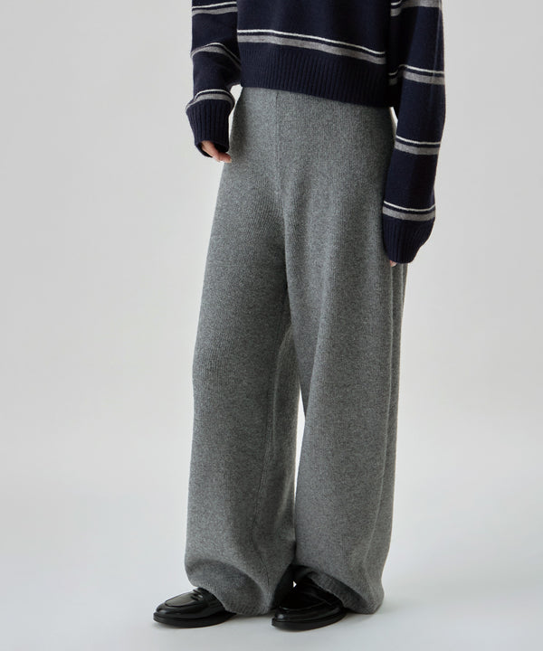 {"color":"\u30b0\u30ec\u30fc","info":"model\uff1aH166cm size\uff1aF"}