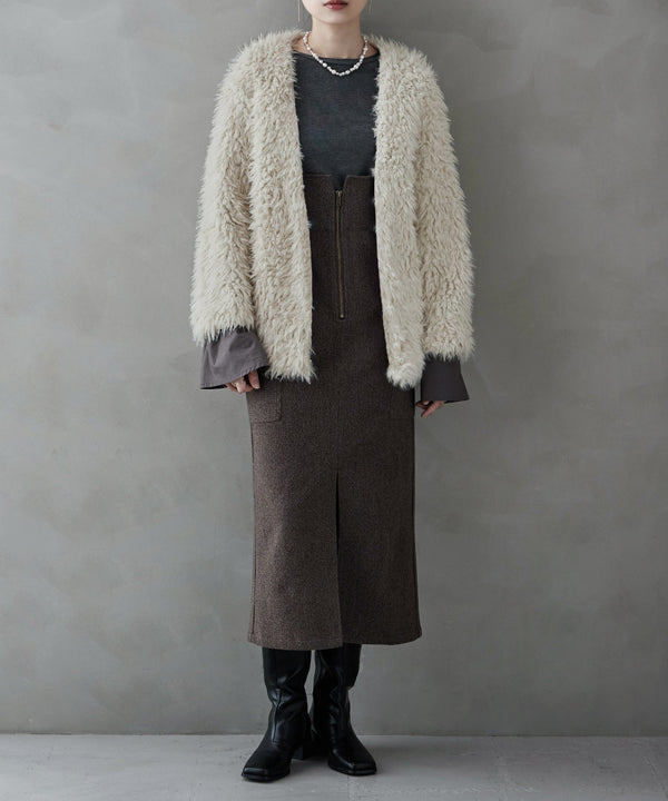 {"color":"\u30d9\u30fc\u30b8\u30e5","info":"model\uff1aH170cm size\uff1aM"}