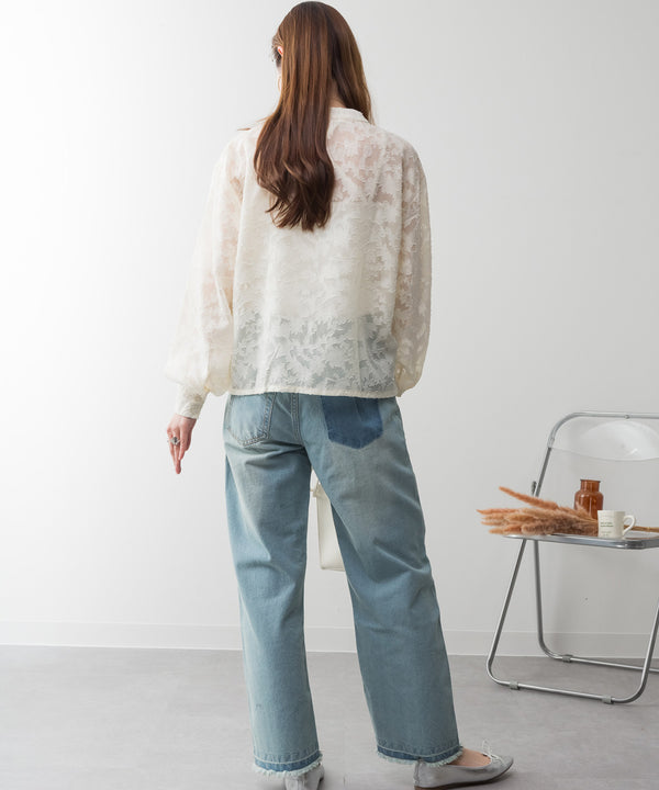 {"color":"","info":""}