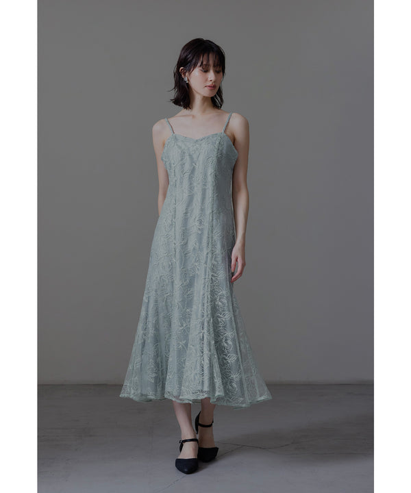 {"color":"\u30df\u30f3\u30c8","info":"model\uff1aH166cm size\uff1aM"}