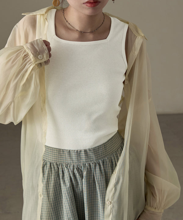 {"color":"\u30aa\u30d5\u30db\u30ef\u30a4\u30c8","info":"model\uff1aH158cm size\uff1aM"}