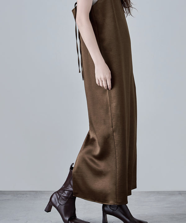 {"color":"\u30d6\u30e9\u30a6\u30f3","info":"model\uff1aH166cm size\uff1aF"}
