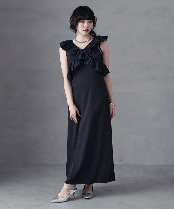 {"color":"\u30d6\u30e9\u30c3\u30af","info":"model\uff1aH157cm size\uff1aM"}