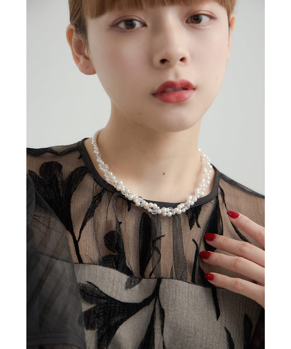 {"color":"\u30b7\u30eb\u30d0\u30fc","info":""}