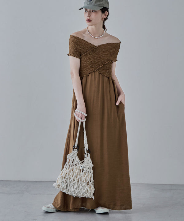 {"color":"\u30d6\u30e9\u30a6\u30f3","info":"model\uff1aH166cm size\uff1aF"}