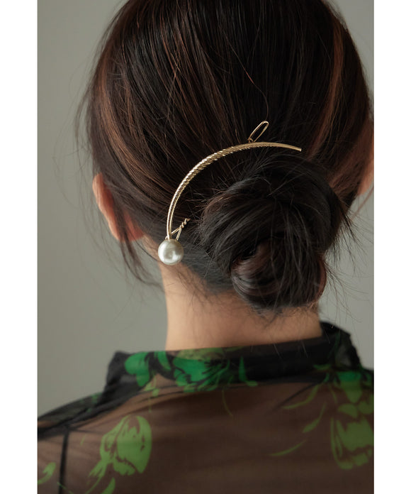 {"color":"\u30b4\u30fc\u30eb\u30c9","info":""}