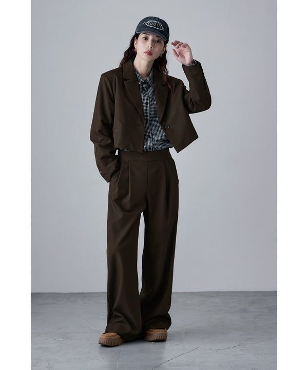 {"color":"\u30d6\u30e9\u30a6\u30f3","info":"model\uff1aH166cm size\uff1aM"}