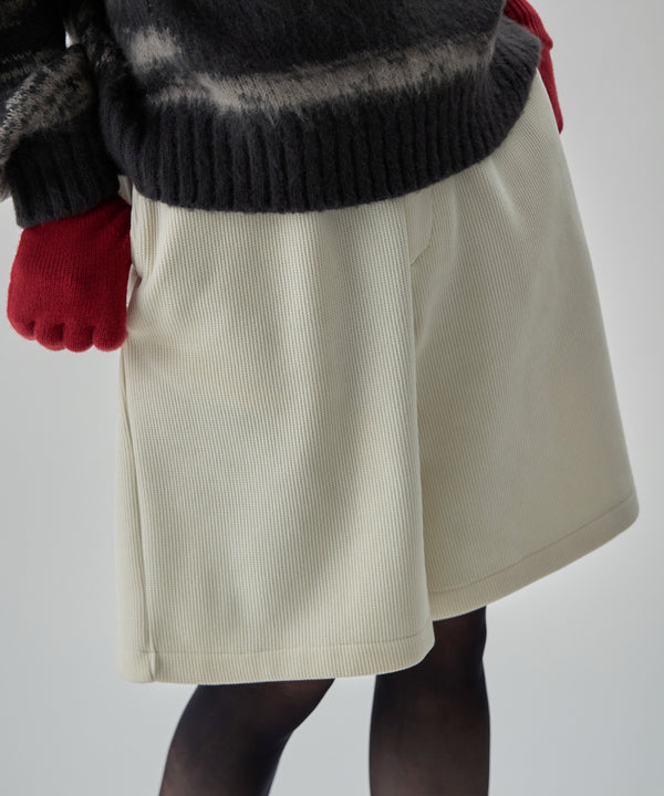 {"color":"\u30a2\u30a4\u30dc\u30ea\u30fc","info":"model\uff1aH166cm size\uff1aM"}