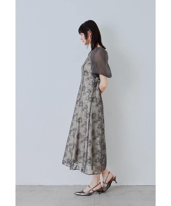 {"color":"\u30e2\u30ab\u30c1\u30e3","info":"model\uff1aH166cm size\uff1aM"}