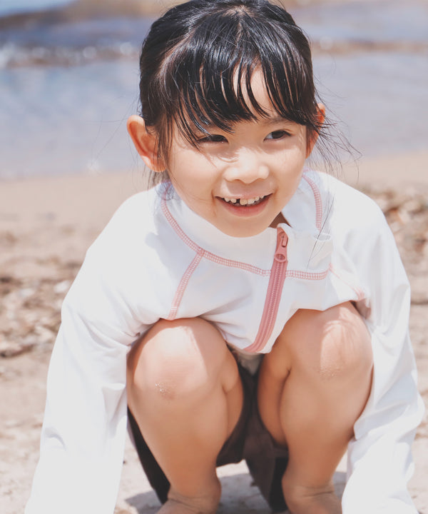 {"color":"\u30db\u30ef\u30a4\u30c8\u00d7\u30d4\u30f3\u30af","info":""}