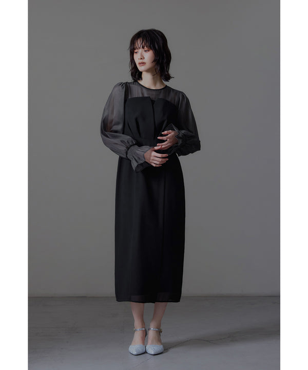 {"color":"\u30b0\u30ec\u30fc\u00d7\u30d6\u30e9\u30c3\u30af","info":"model\uff1aH166cm size\uff1aM"}