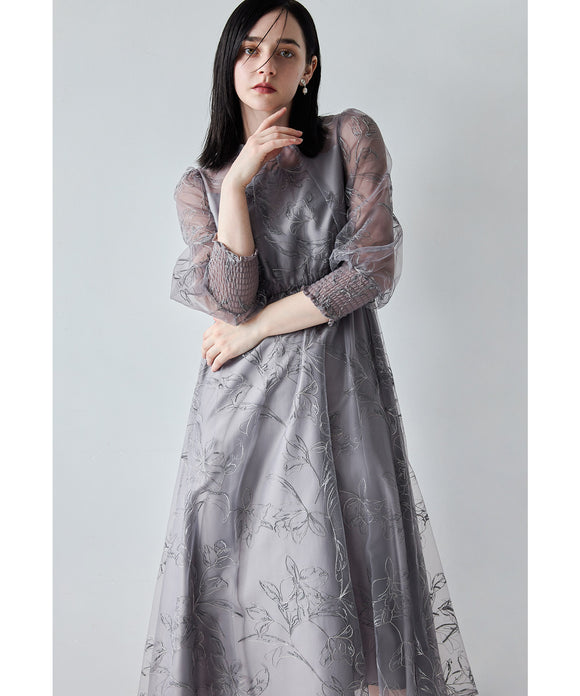{"color":"\u30e2\u30fc\u30d6","info":"model\uff1aH162cm size\uff1aM"}