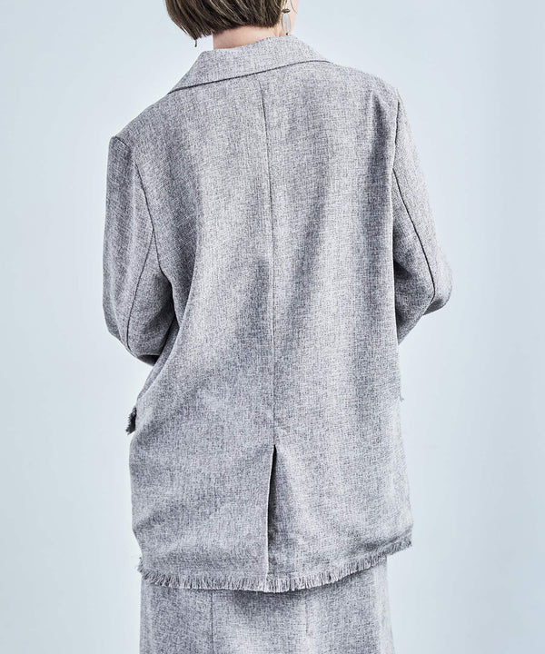 {"color":"\u30b0\u30ec\u30fc","info":"model\uff1aH158cm size\uff1aM"}