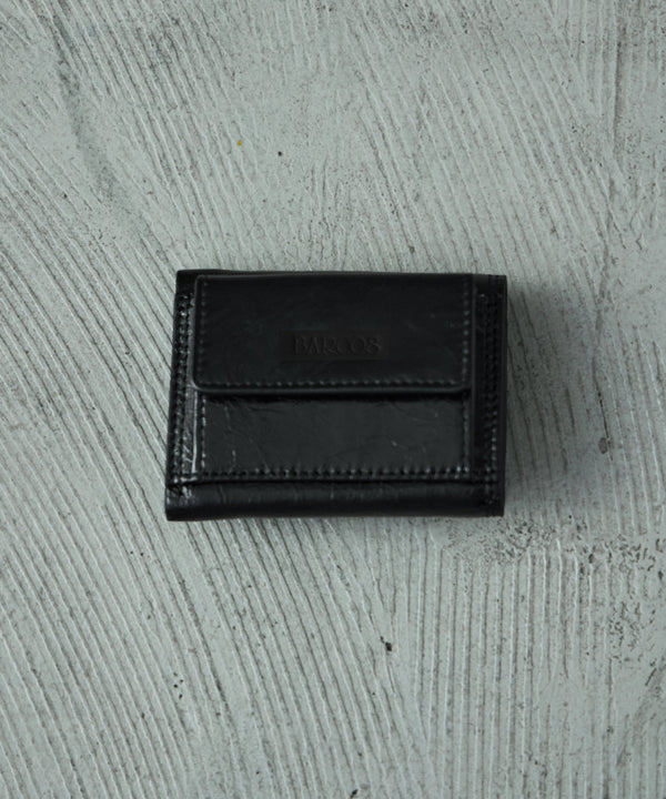 {"color":"\u30d6\u30e9\u30c3\u30af","info":"model\uff1aH158cm size\uff1aF"}