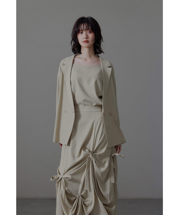 {"color":"\u30a4\u30a8\u30ed\u30fc","info":"model\uff1aH166cm size\uff1aM"}