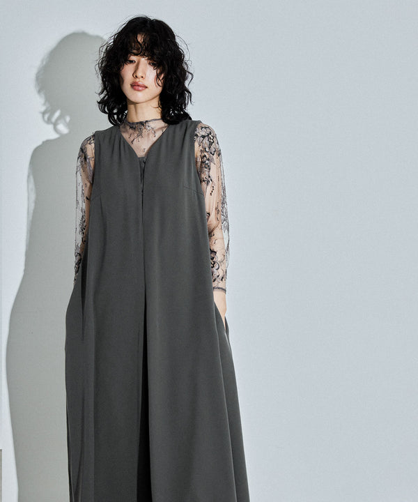 {"color":"\u30c0\u30fc\u30af\u30b0\u30ec\u30fc","info":"model\uff1aH167cm size\uff1aM"}