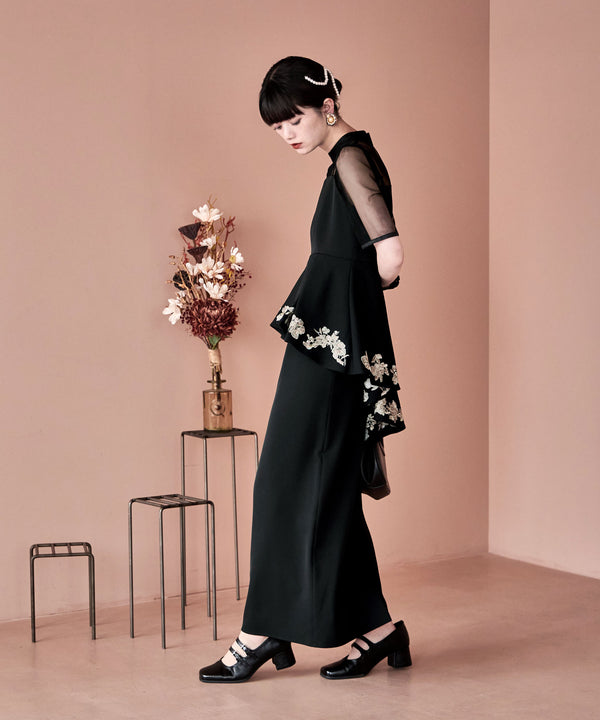 {"color":"\u30d6\u30e9\u30c3\u30af","info":"model\uff1aH163cm size\uff1aM"}