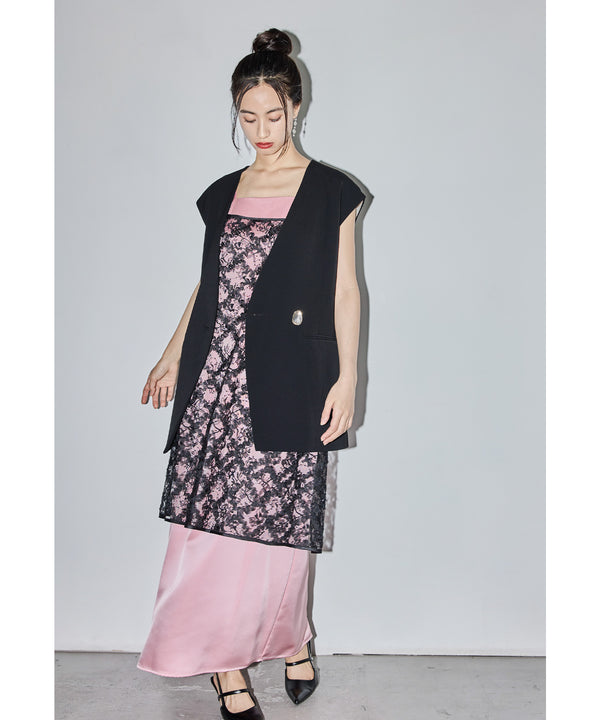 {"color":"\u30d4\u30f3\u30af","info":"model\uff1aH165cm size\uff1aM"}