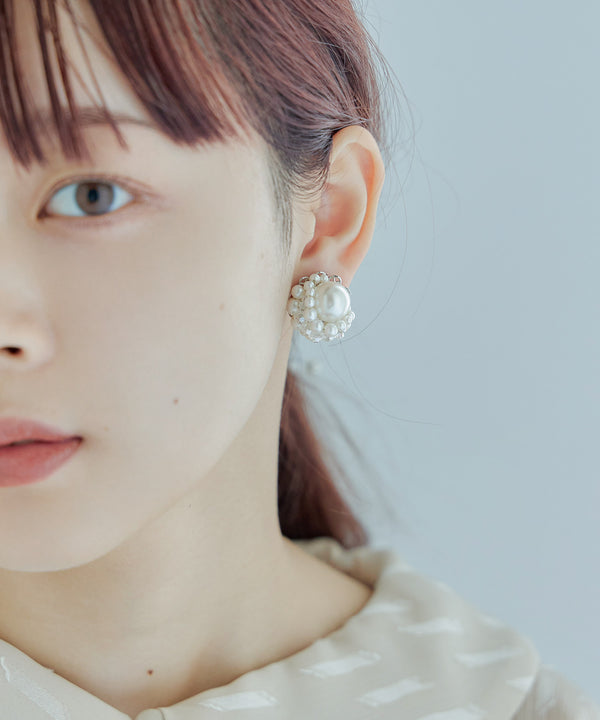 {"color":"\u30b7\u30eb\u30d0\u30fc","info":""}