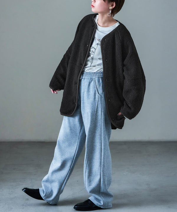 {"color":"\u30d6\u30e9\u30c3\u30af","info":""}