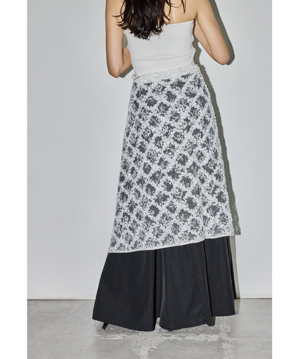 {"color":"\u30ec\u30fc\u30b9\u30aa\u30d5\u30db\u30ef\u30a4\u30c8","info":"model\uff1aH165cm size\uff1aM"}