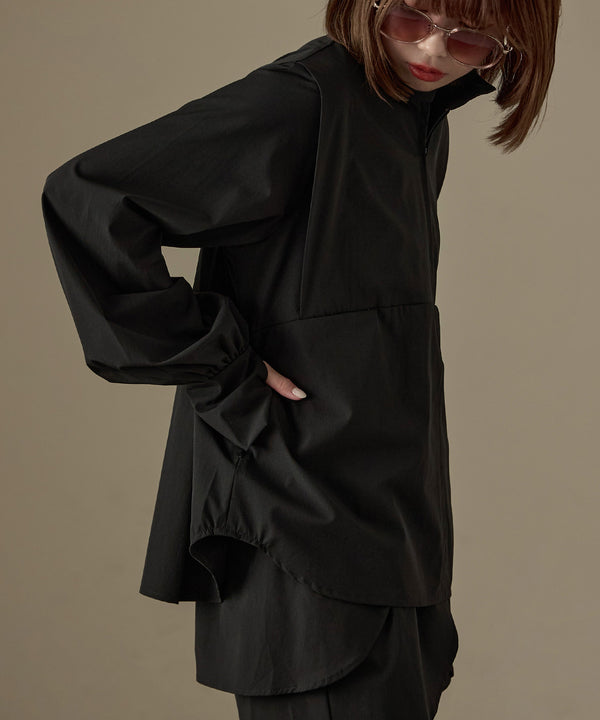 {"color":"\u30d6\u30e9\u30c3\u30af","info":"model\uff1aH158cm size\uff1aM"}