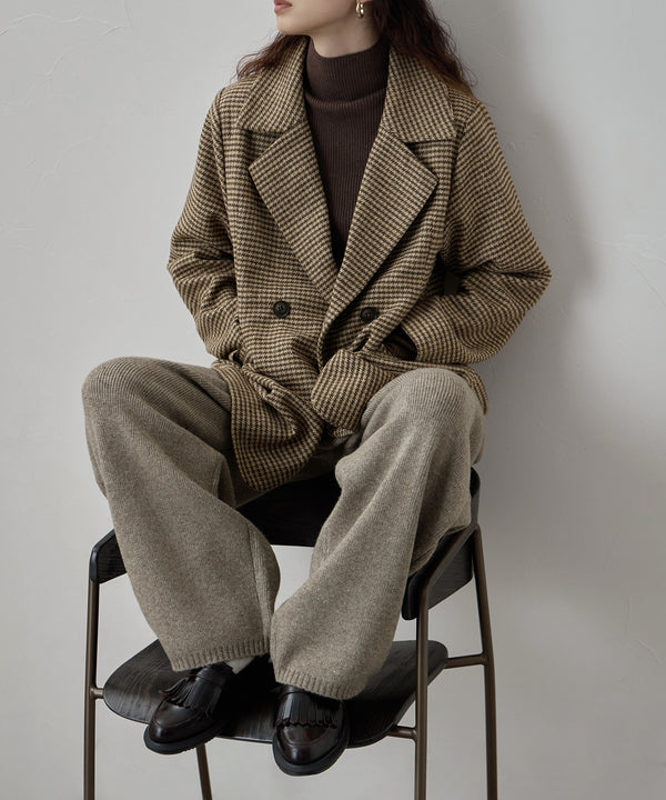 {"color":"\u30d6\u30e9\u30a6\u30f3","info":"model\uff1aH166cm size\uff1aF"}