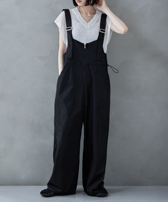 {"color":"\u30d6\u30e9\u30c3\u30af","info":"model\uff1aH170cm size\uff1aF"}