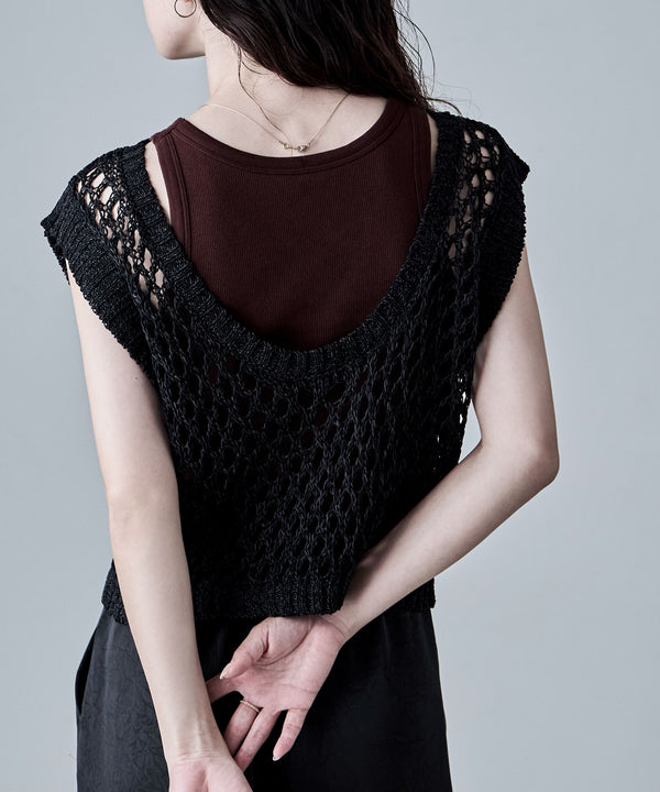 {"color":"\u30d6\u30e9\u30c3\u30af","info":"model\uff1aH166cm size\uff1aM"}