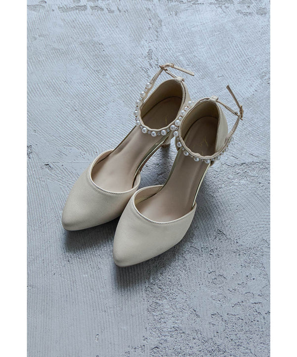 {"color":"\u30d9\u30fc\u30b8\u30e5","info":""}